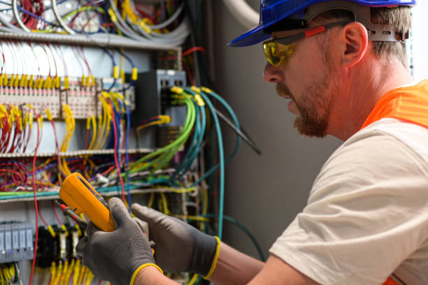 Best Affordable Emergency Electrician  in Blue Springs, MO